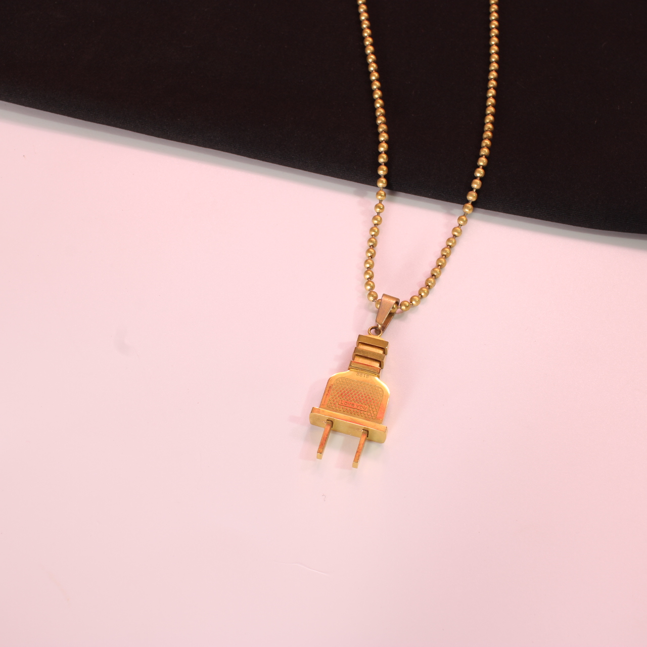 9574 Collar conector dorado hip hip